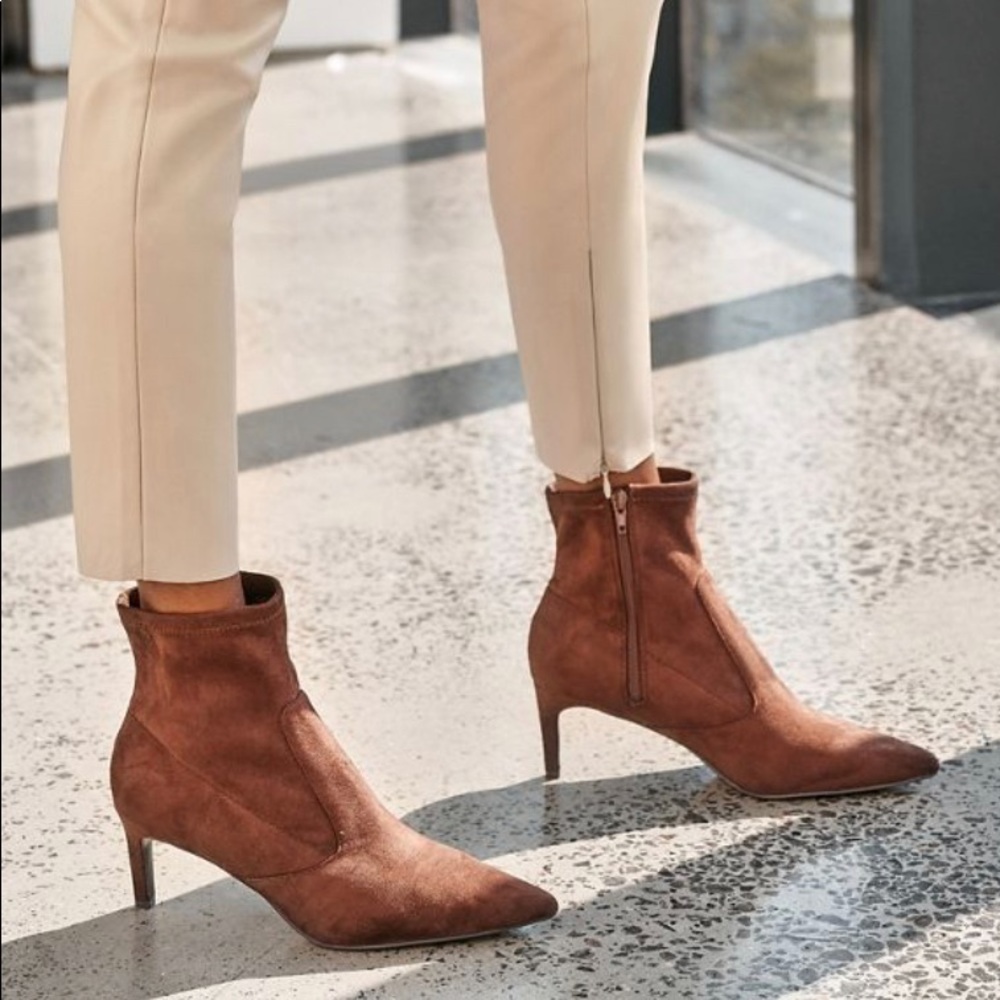 JustFab Mini Heel Brown Booties